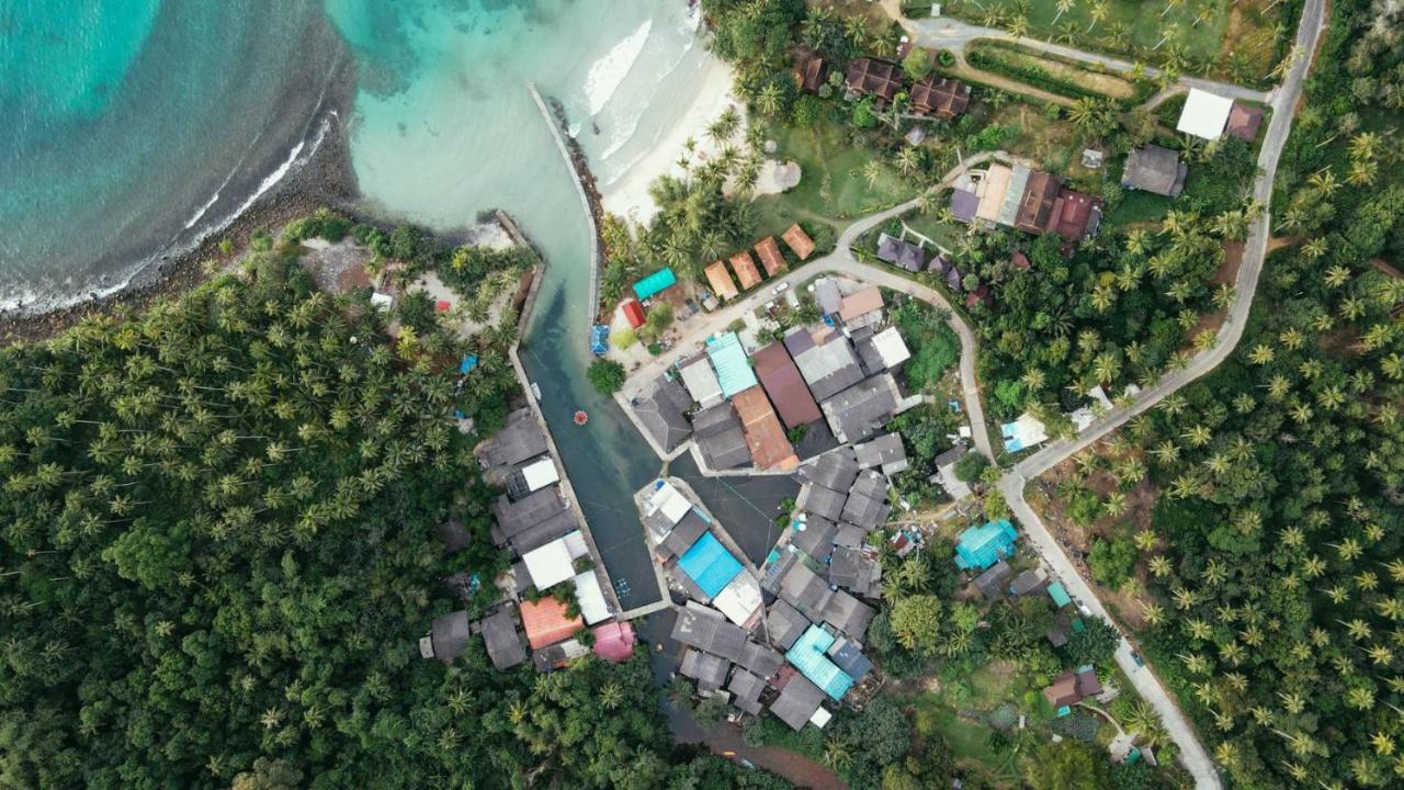 Baan Rabieng Talay Homestayบ้านระเบียงทะเล โฮมสเตย์เกาะกูด Ko Kut Extérieur photo