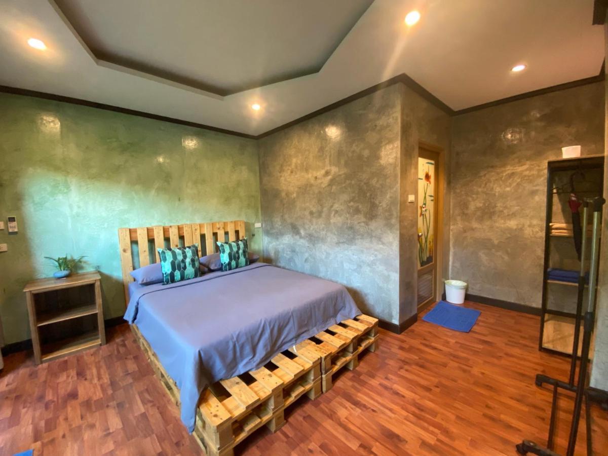 Baan Rabieng Talay Homestayบ้านระเบียงทะเล โฮมสเตย์เกาะกูด Ko Kut Extérieur photo