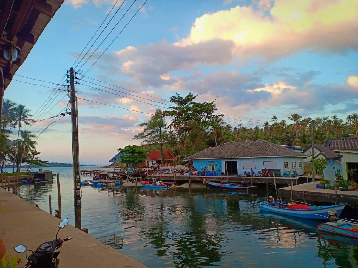 Baan Rabieng Talay Homestayบ้านระเบียงทะเล โฮมสเตย์เกาะกูด Ko Kut Extérieur photo